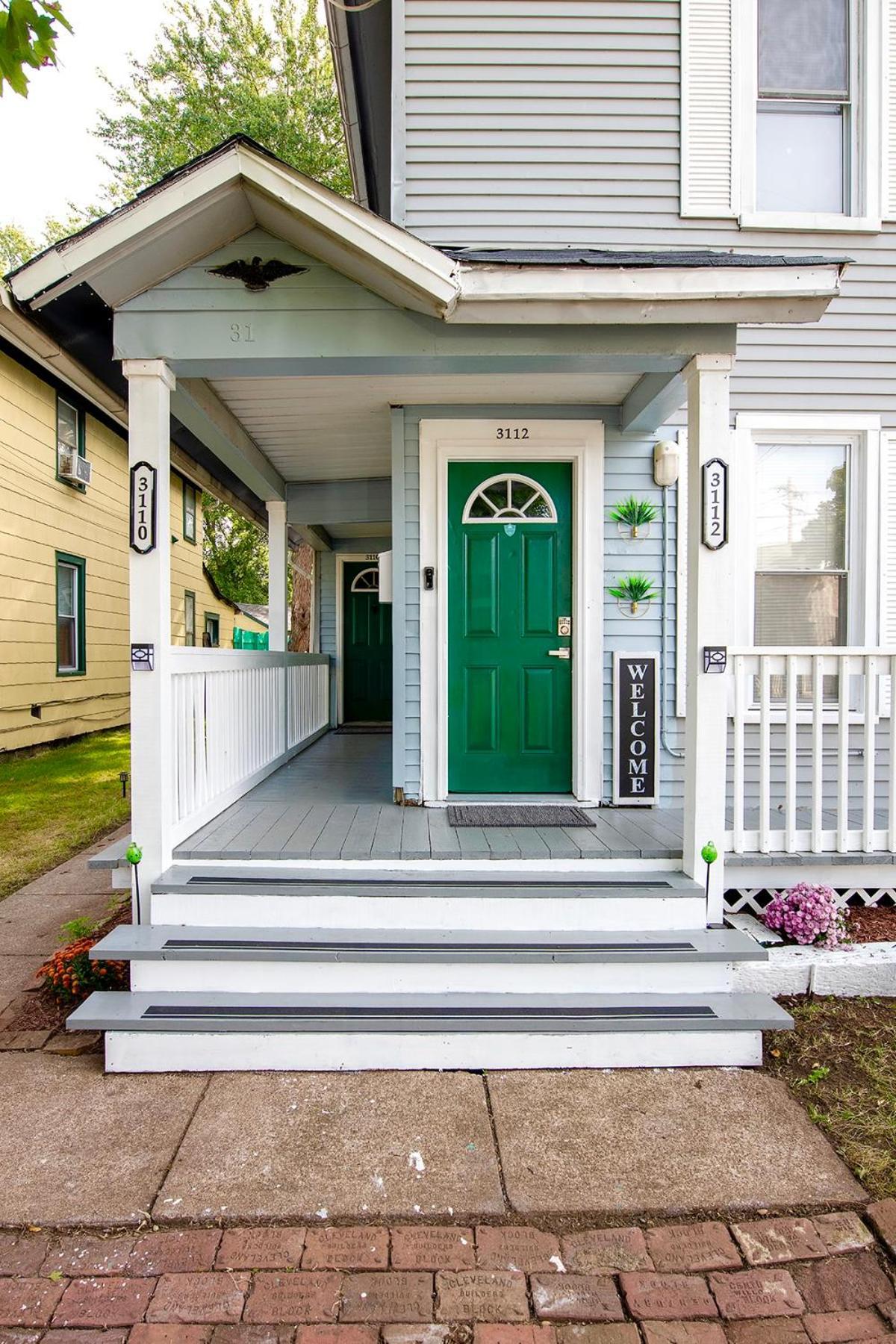 The Tremont Emerald - By Christmas Story House - Historic Charm & Modern Comfort Near Downtown With Parking, 300Mb Wifi & Self Check-In Cleveland Exterior foto